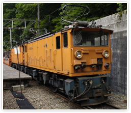 黒部渓谷鉄道